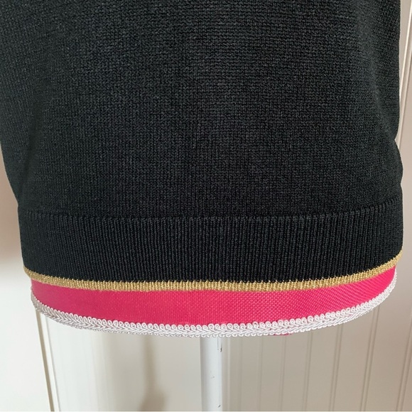 Vintage San Remo by Laura Knits Short Sleeved Collared Sweat with Gold Accents - Picture 4 of 9